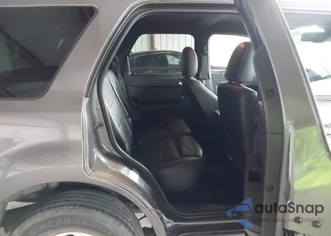 2010 Ford Escape Limited из США, поврежденный, VIN 1FMCU0EG3AKD20552